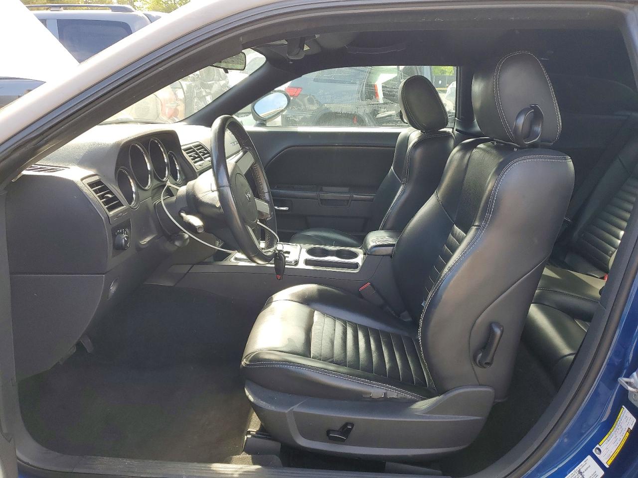 2010 Dodge Challenger VIN 2B3CJ4DV5AH270217 photo 7