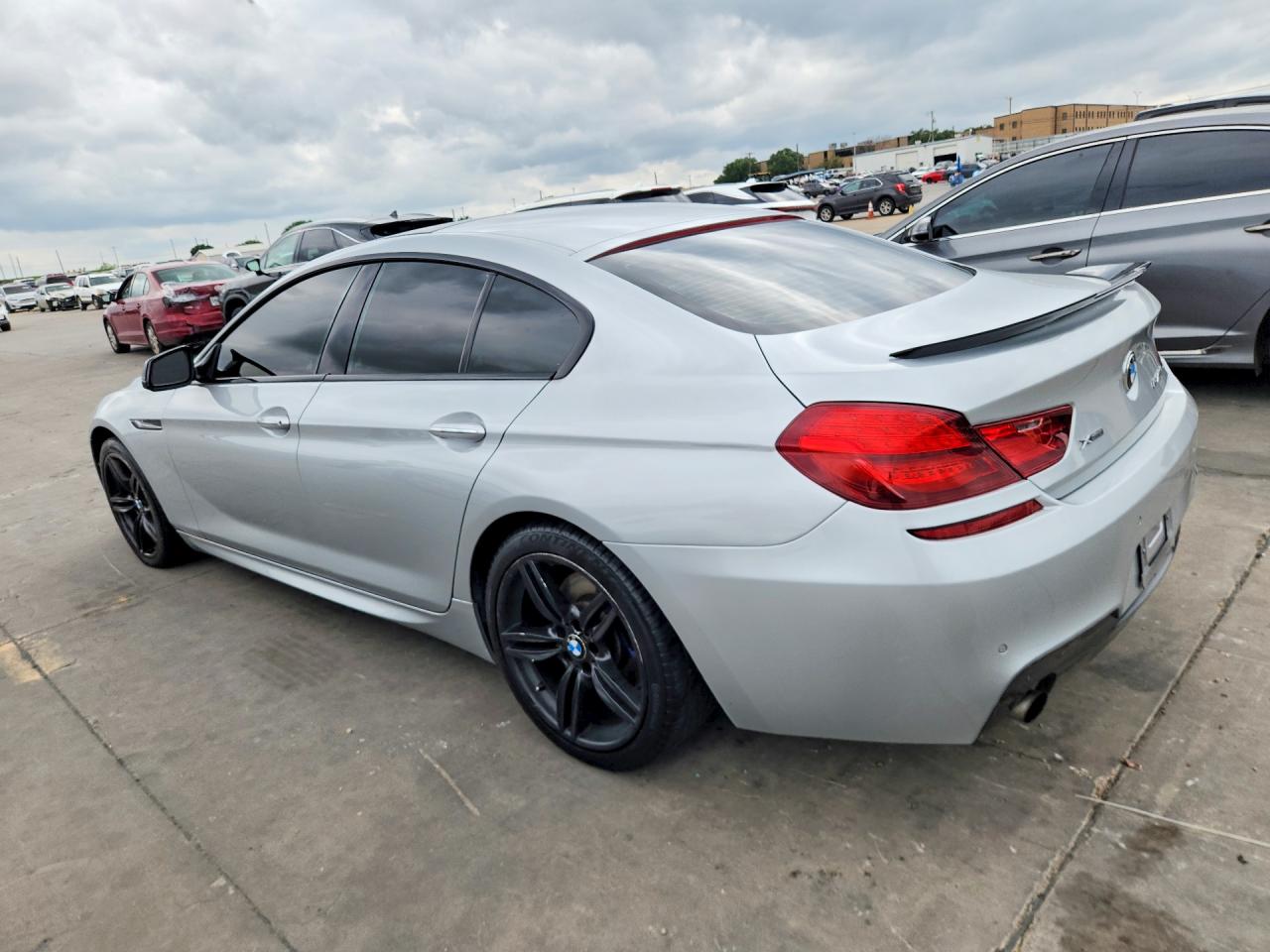 2015 BMW 6 series VIN WBA6B8C51FD453908 photo 2
