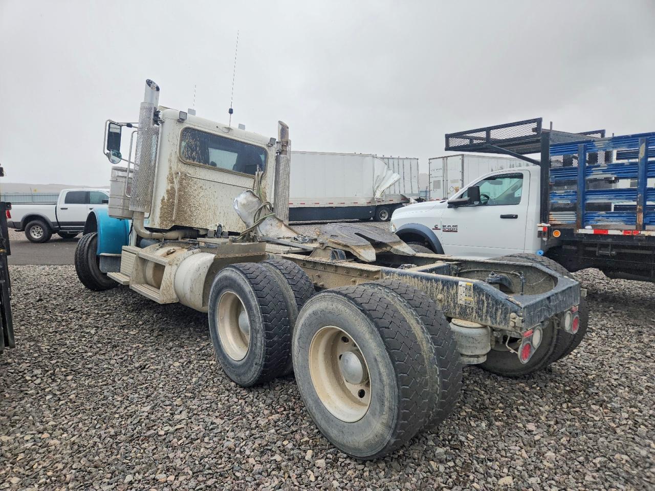 2019 PETERBILT All other VIN 1XPXD49X3KD605005 photo 3