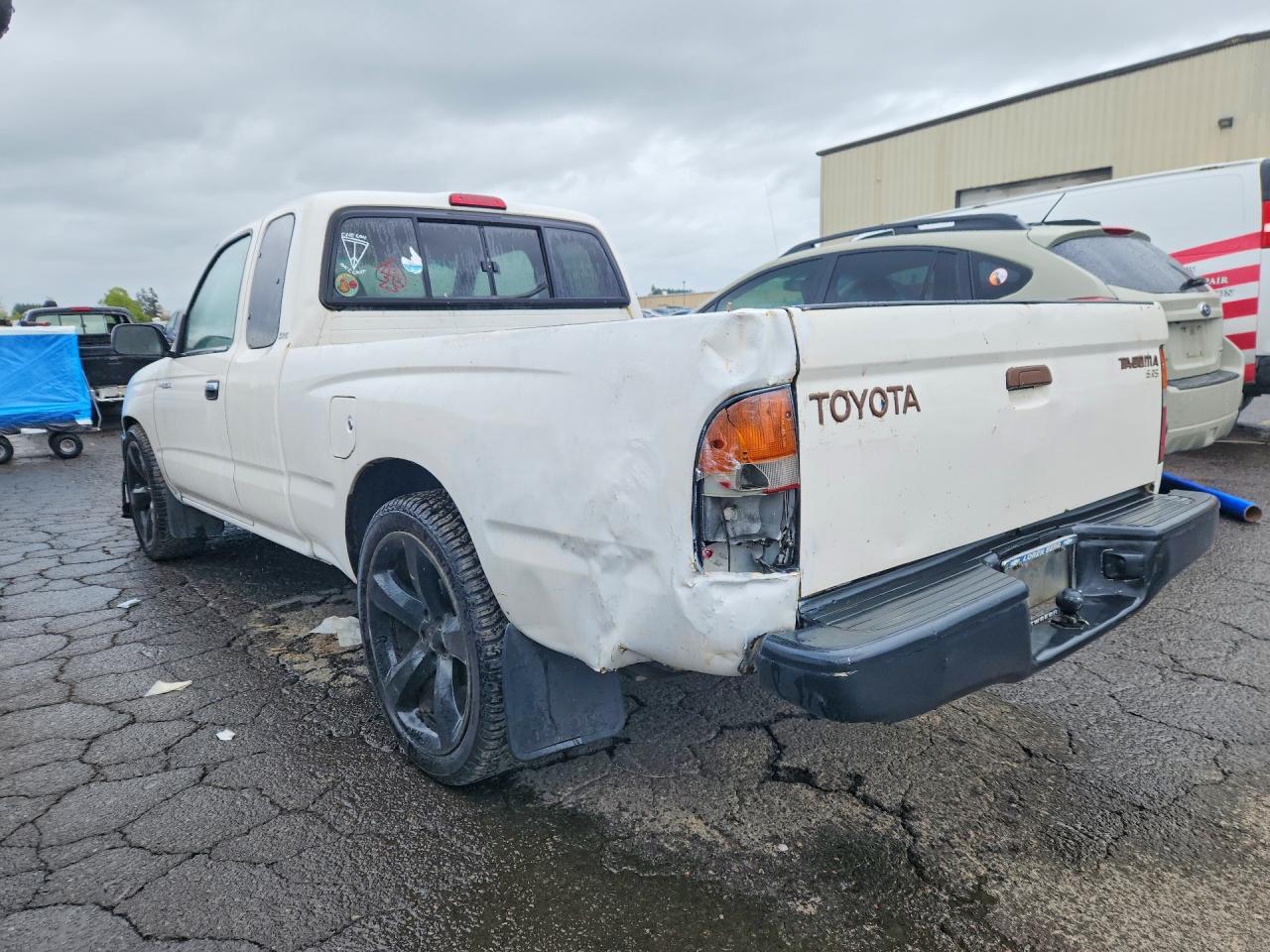 1999 Toyota Tacoma VIN 4TAVL52N9XZ507340 photo 2
