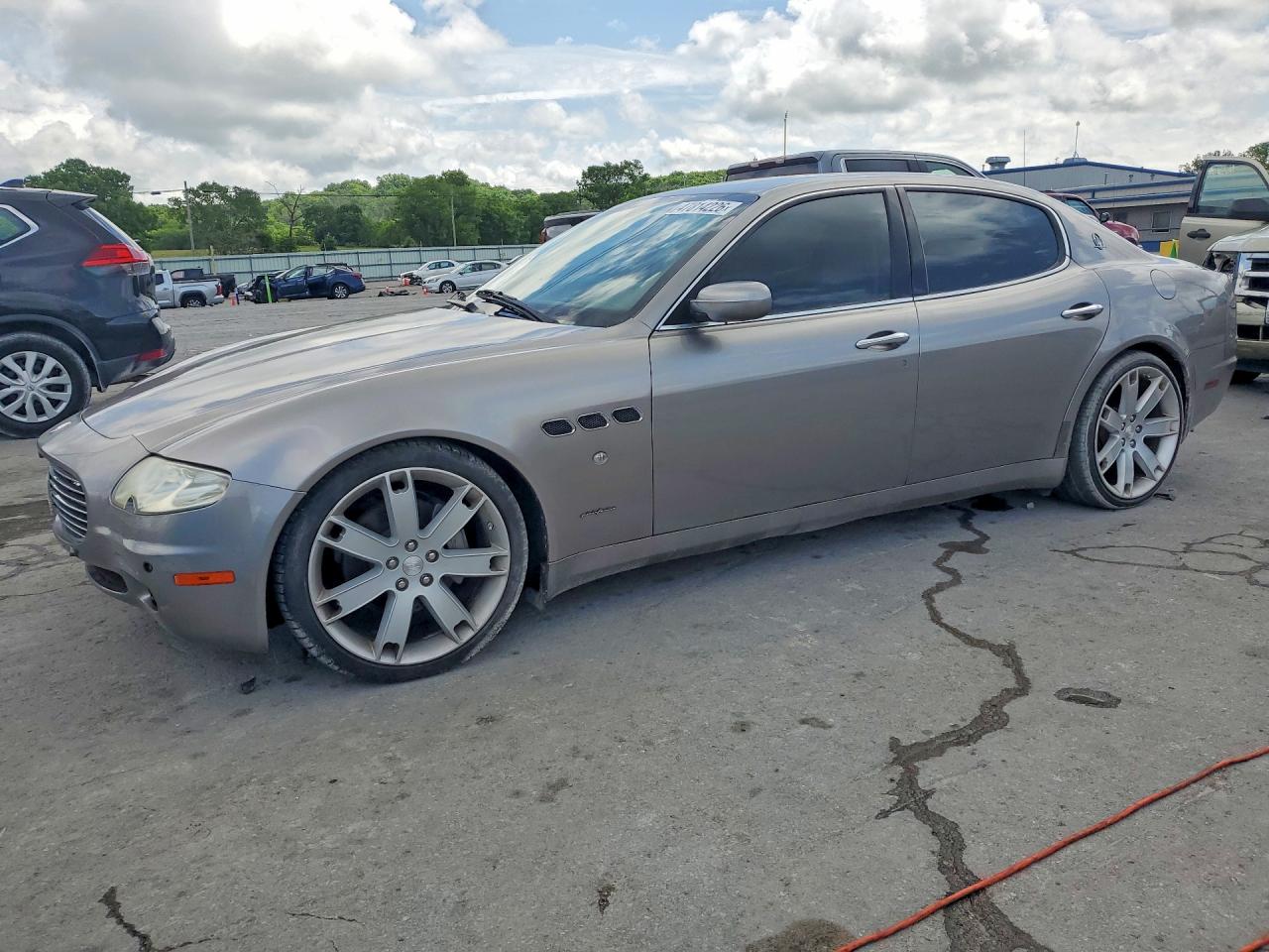 2005 Maserati Quattropor VIN ZAMCE39A250018983 photo 1