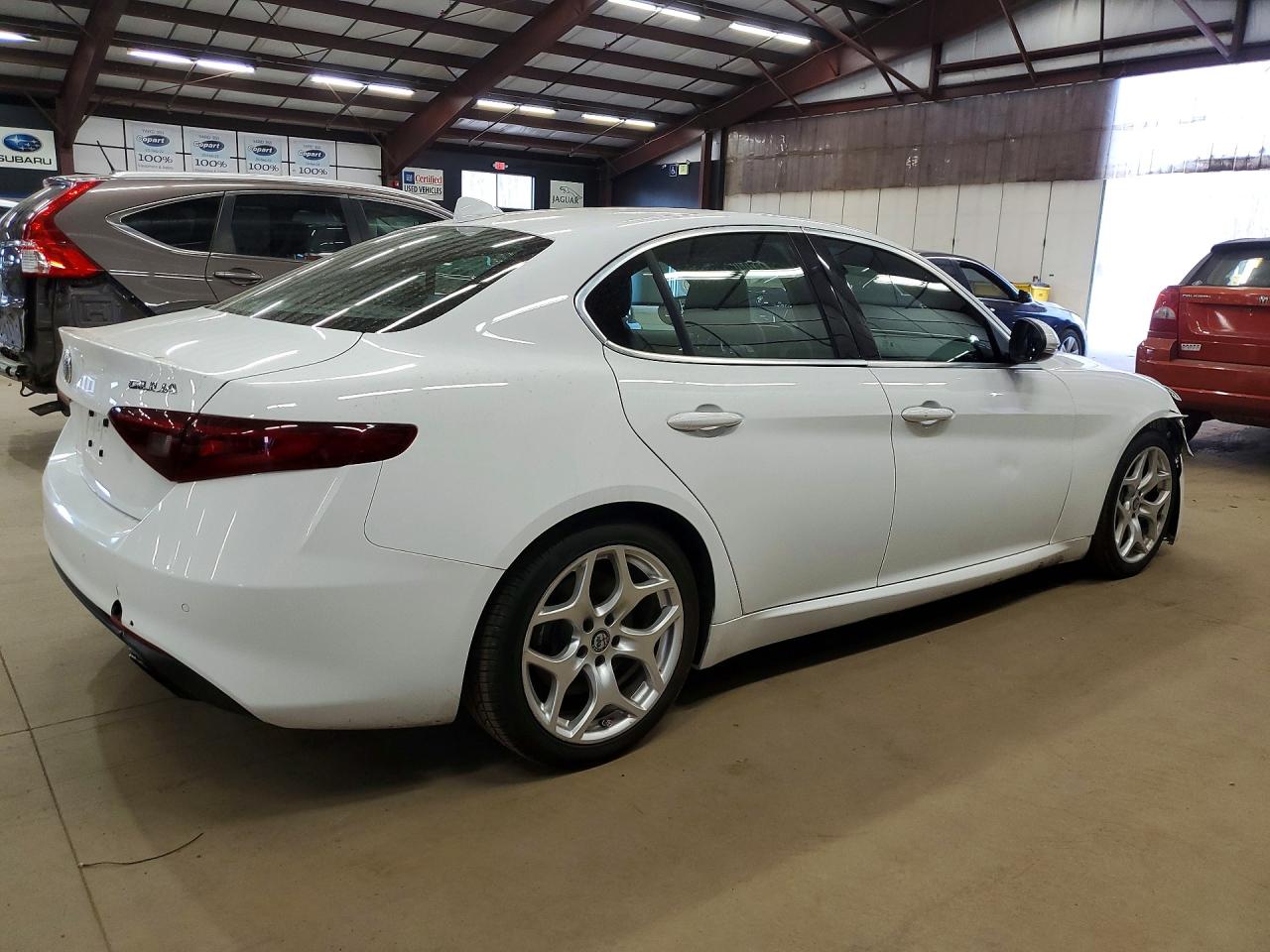 2018 Alfa Giulia VIN ZARFAECN6J7581451 photo 3