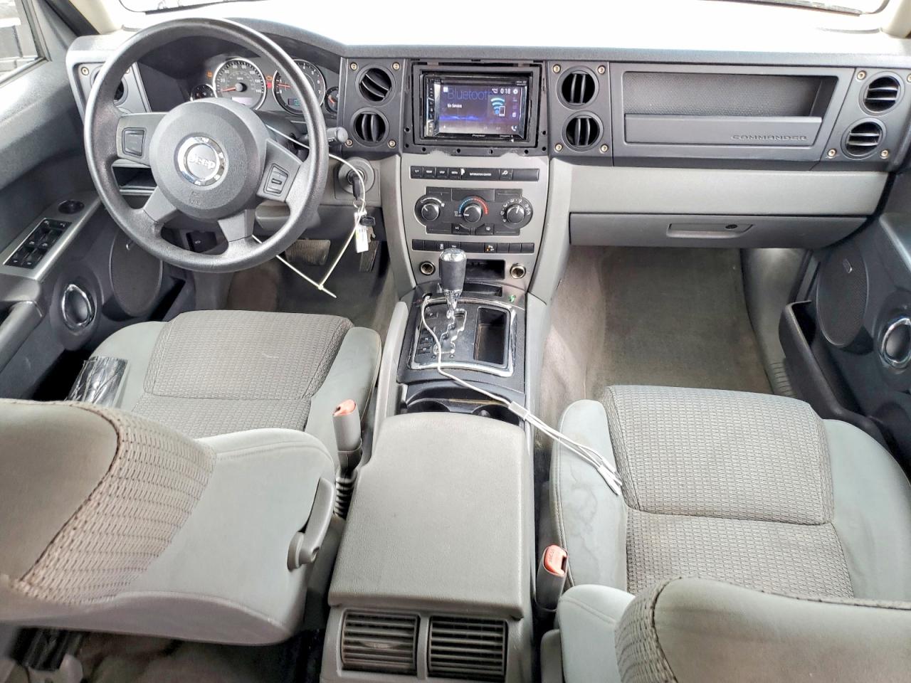 2006 Jeep Commander VIN 1J8HH48NX6C253619 photo 8