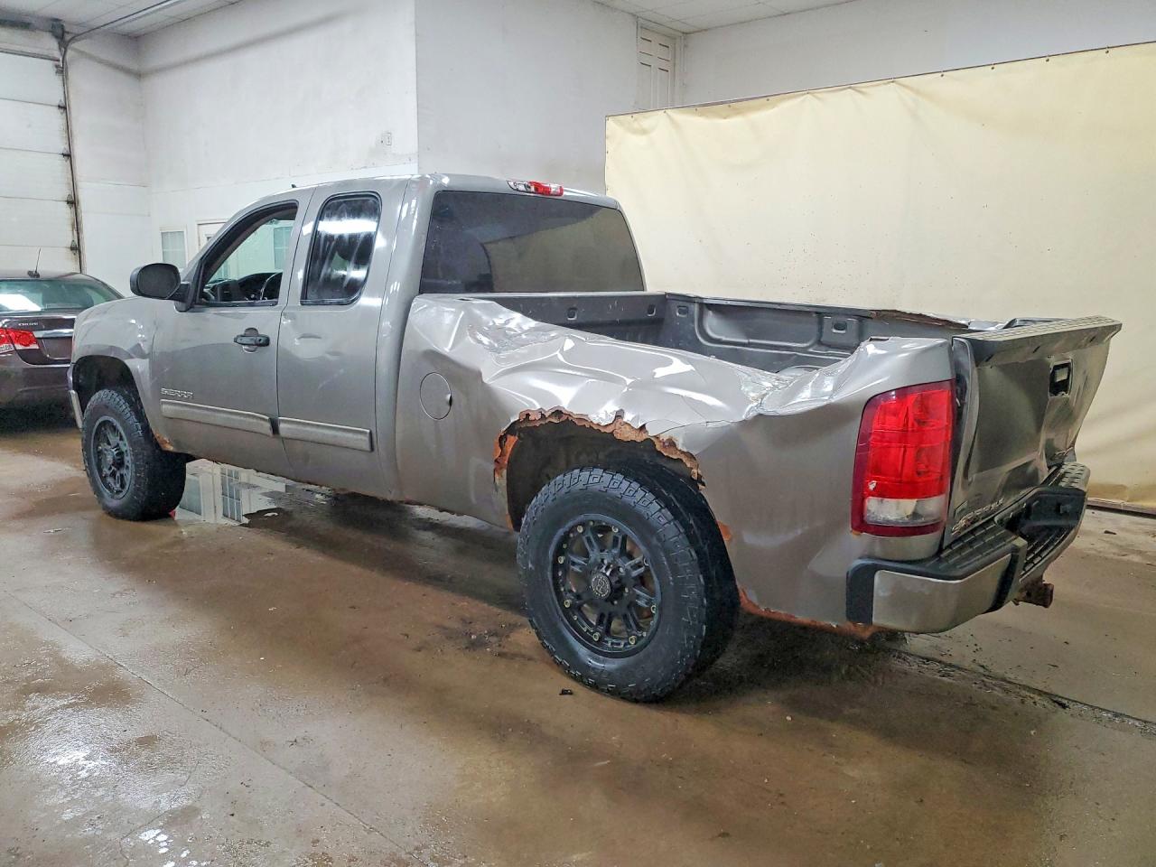 2012 GMC SIERRA VIN 1GTR2VE78CZ269769 photo 2
