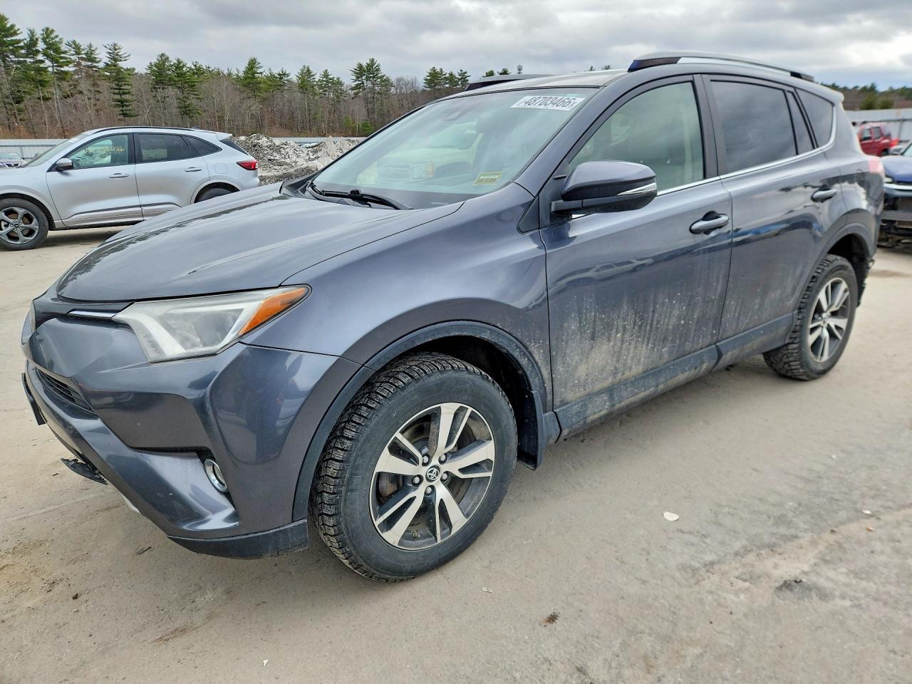 2017 Toyota Rav4 VIN JTMRFREV1HD206009 photo 1