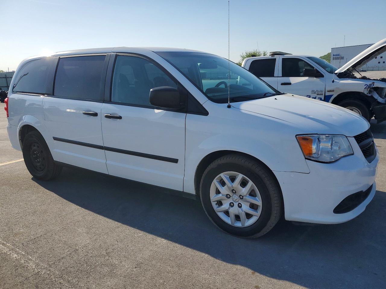 2015 Ram Tradesman VIN 2C4JRGAG4FR679767 photo 4