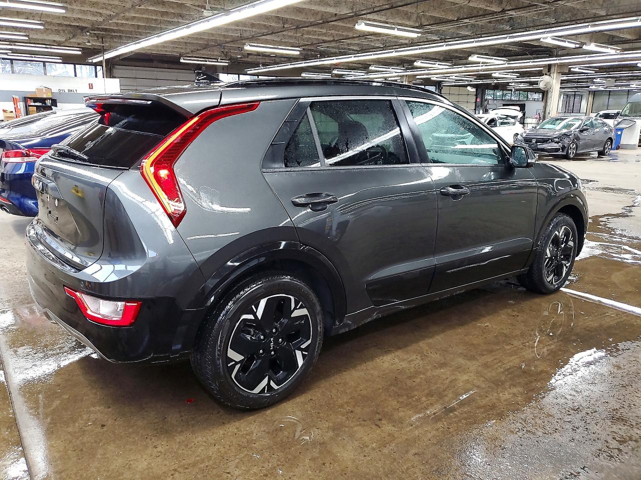 2023 Kia Niro VIN KNDCR3L14P5072454 photo 3