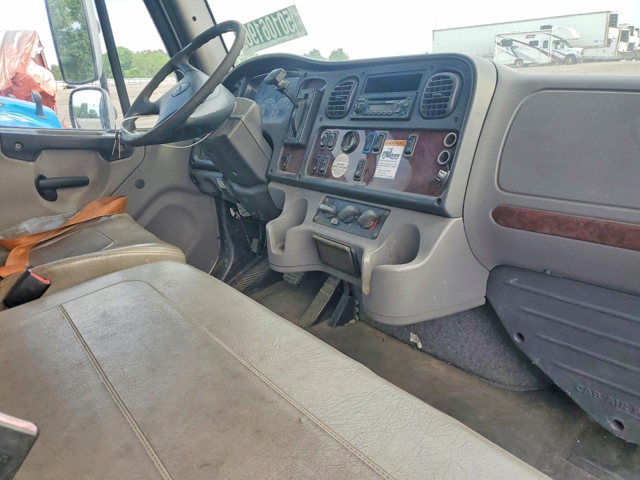 2014 FREIGHTLINER All other VIN 1FVACWDU6EHFY3833 photo 9