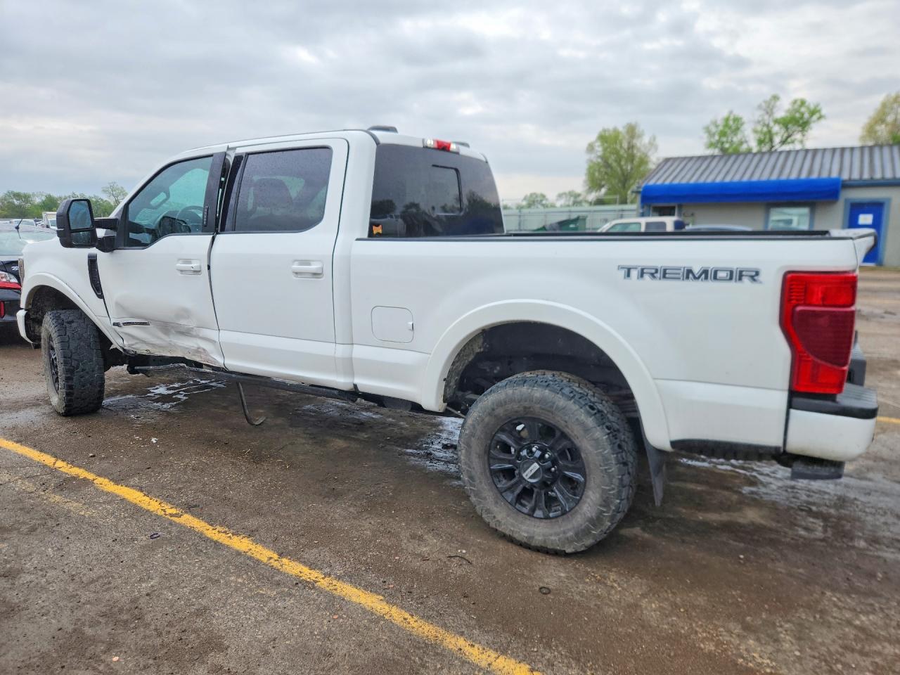 2022 Ford F350 VIN 1FT8W3BT9NED60761 photo 2