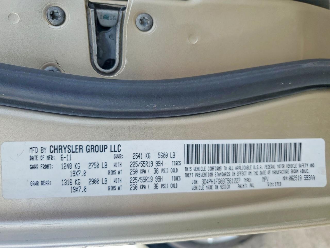 2011 Dodge Journey VIN 3D4PH1FG0BT561227 photo 12