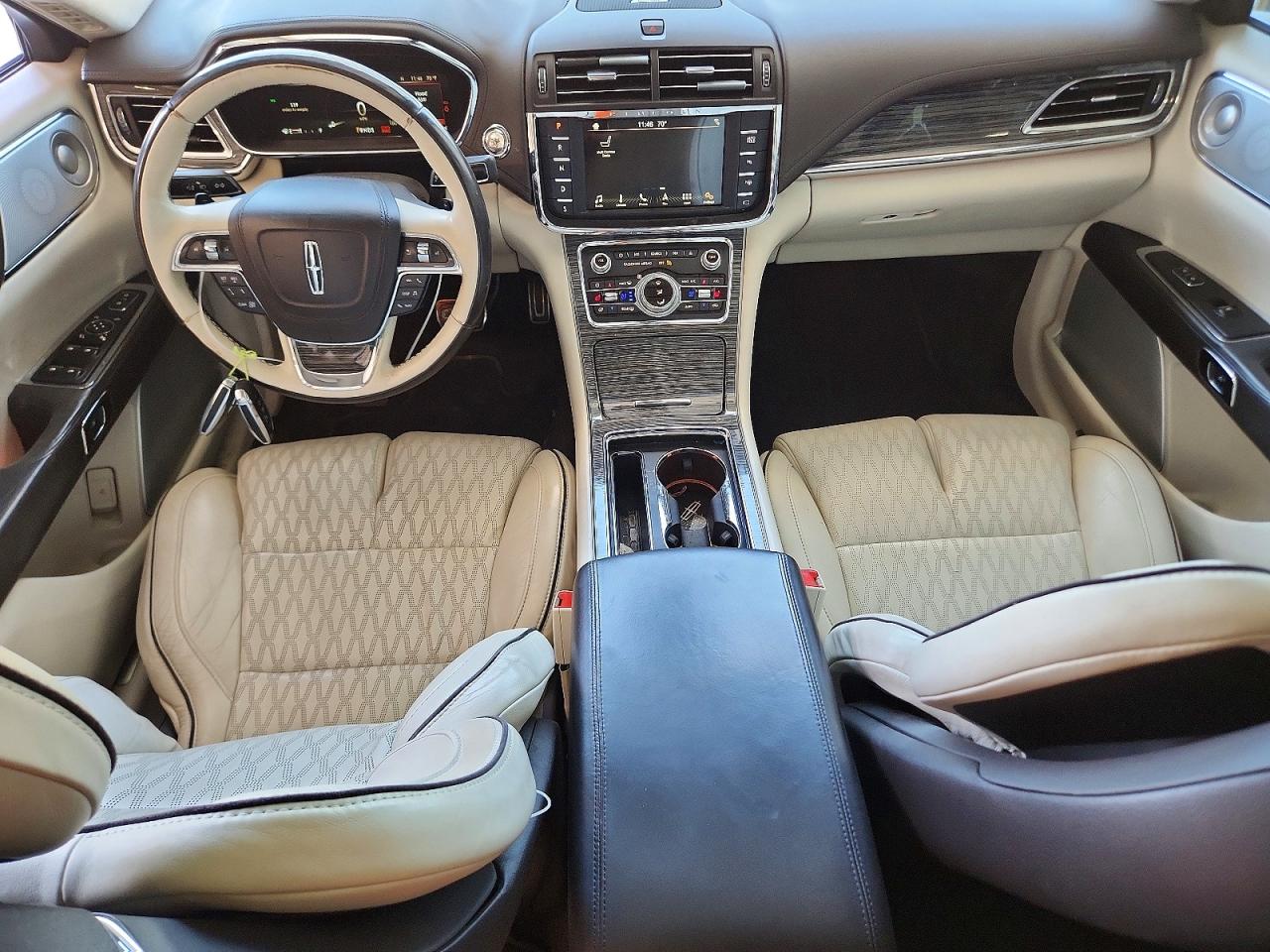 2017 Lincoln Continentl VIN 1LN6L9BC5H5605316 photo 8