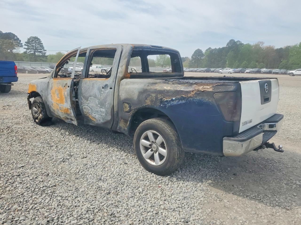2012 Nissan TITAN VIN 1N6AA0EK4CN306571 photo 2