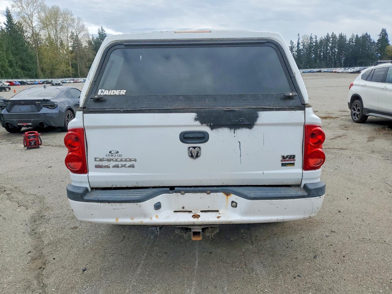 2008 Dodge Dakota VIN 1D7HW38N48S535051 photo 6