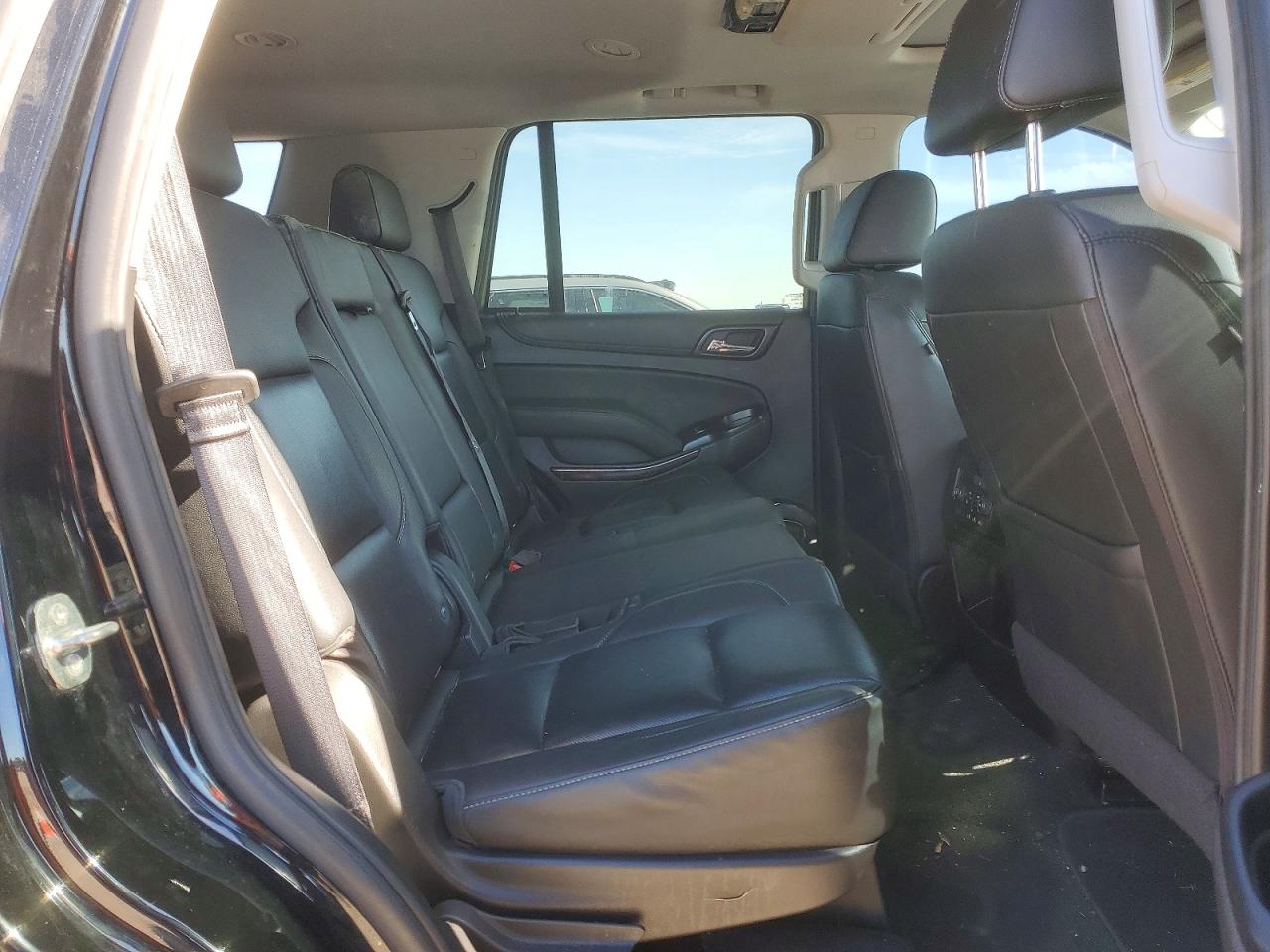 2020 GMC Yukon VIN 1GKS1BKC2LR254628 photo 10