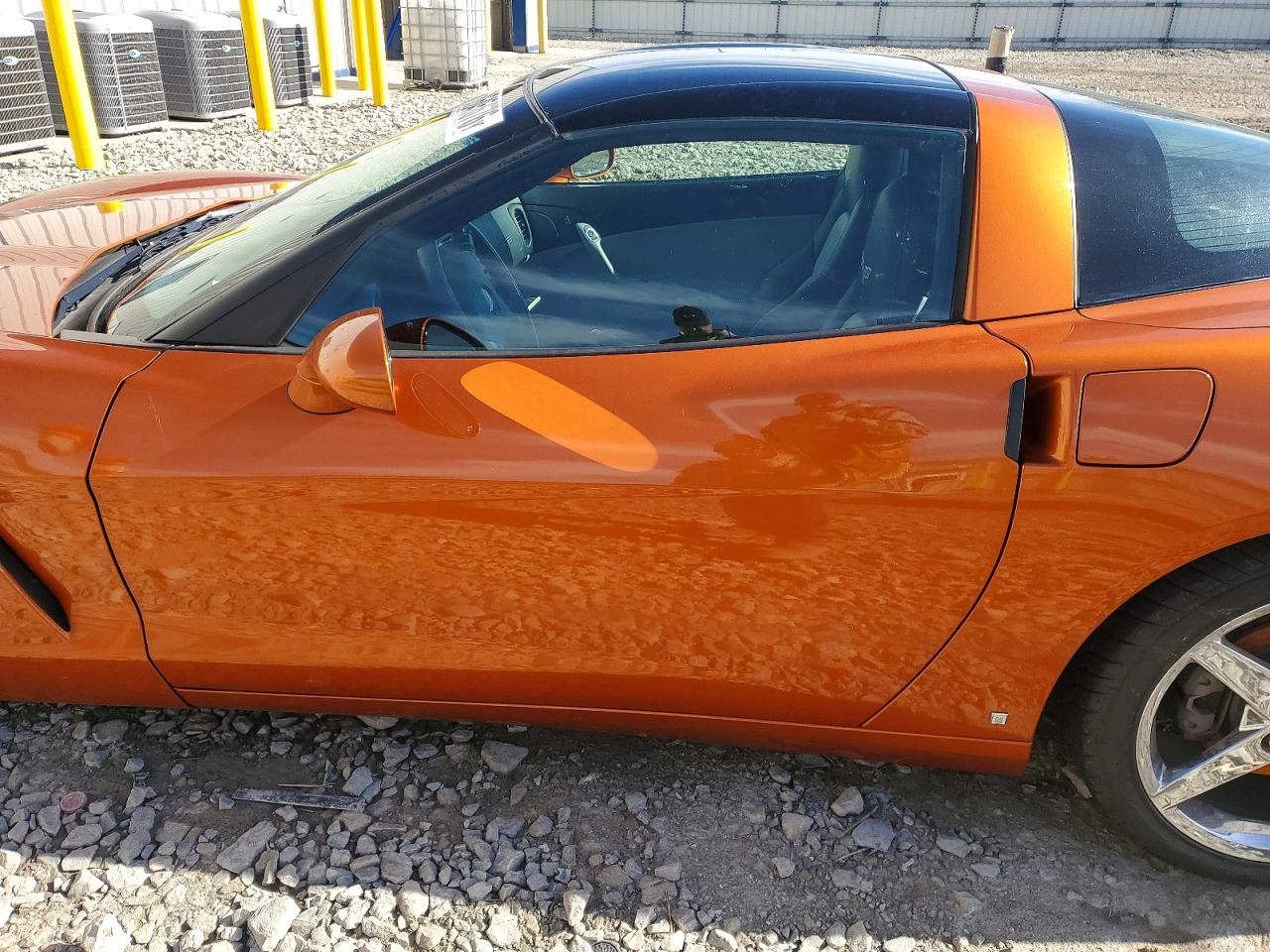 2007 Chev Corvette VIN 1G1YY26UX75104924 photo 7