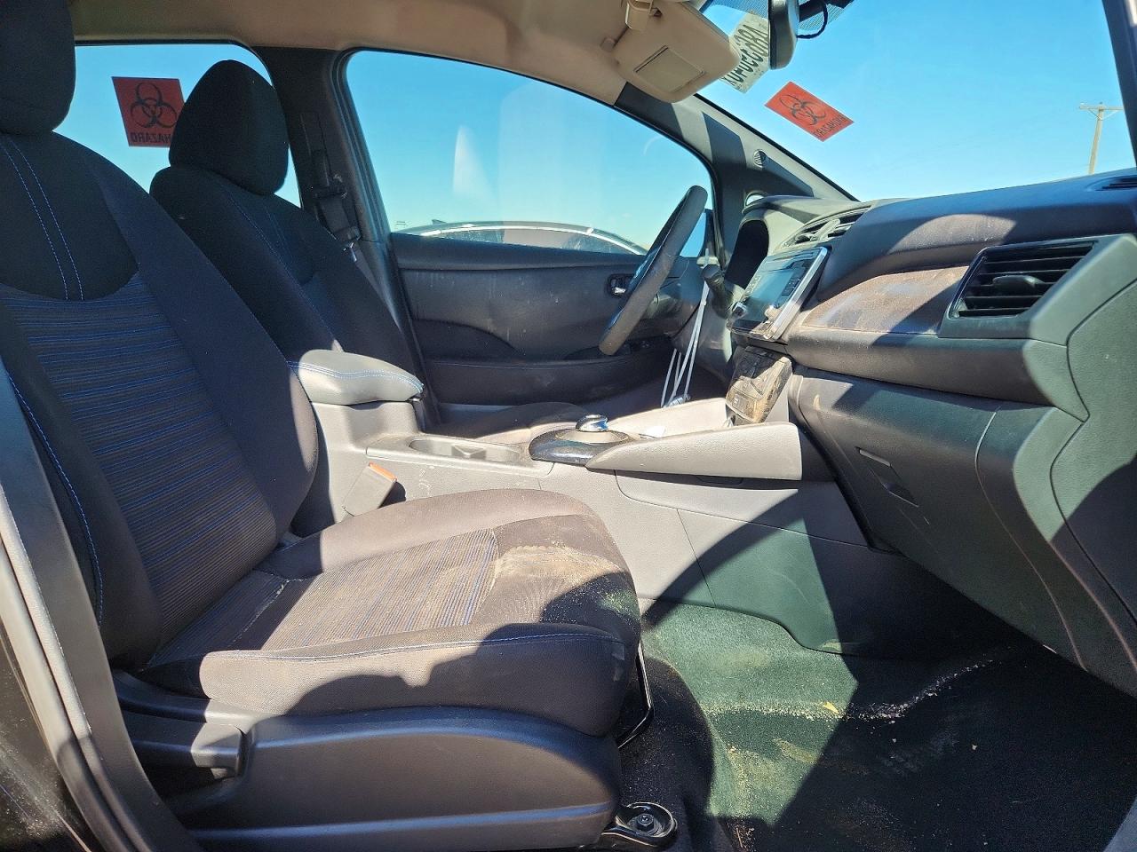 2018 Nissan Leaf VIN 1N4AZ1CP8JC315501 photo 7