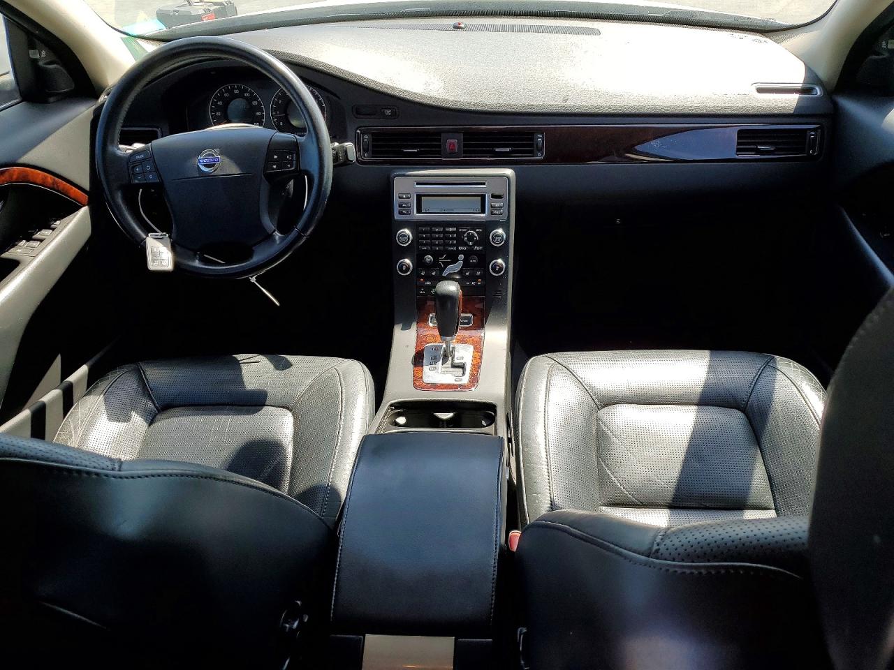 2007 Volvo S80 VIN YV1AS982471030741 photo 8