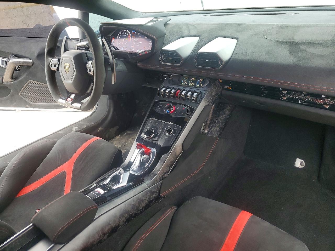 2018 Lamborghini All other VIN ZHWUD4ZF7JLA11091 photo 8