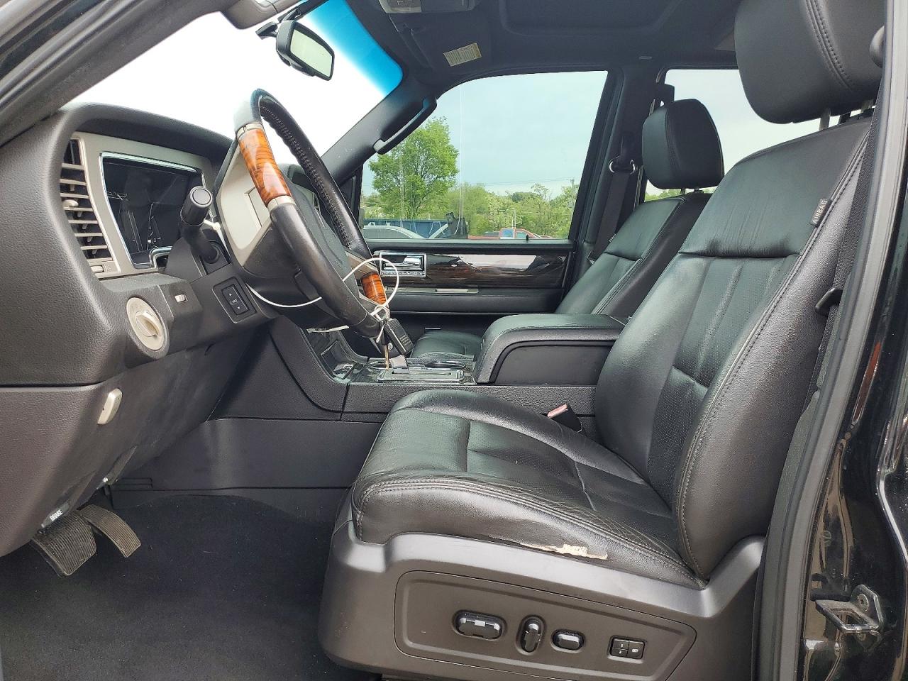 2008 LINCOLN Navigator VIN 5LMFU27578LJ03947 photo 7