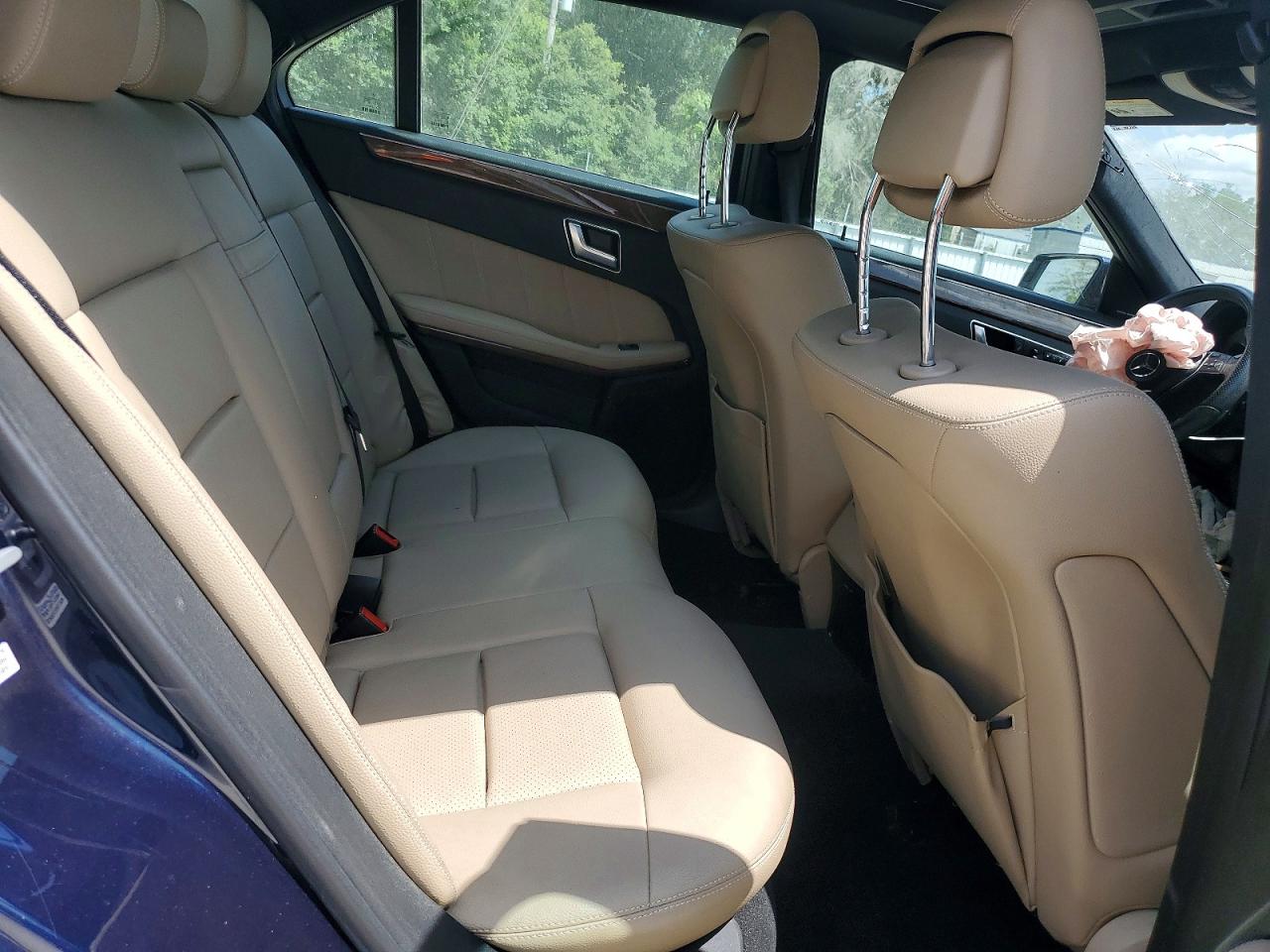 2013 Mercedes-Benz E-class VIN WDDHF5KB7DA766214 photo 10