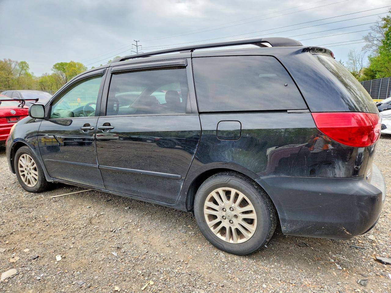 2008 Toyota All models VIN 5TDZK22C48S182878 photo 2