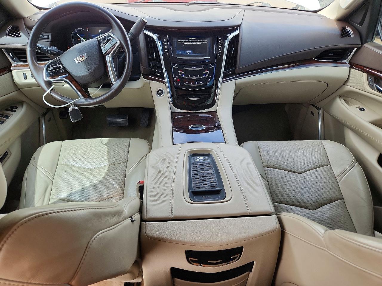 2016 Cadillac Escalade VIN 1GYS4BKJ3GR157021 photo 8