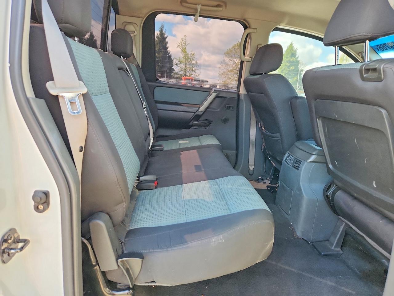 2005 Nissan TITAN VIN 1N6AA07BX5N517547 photo 10