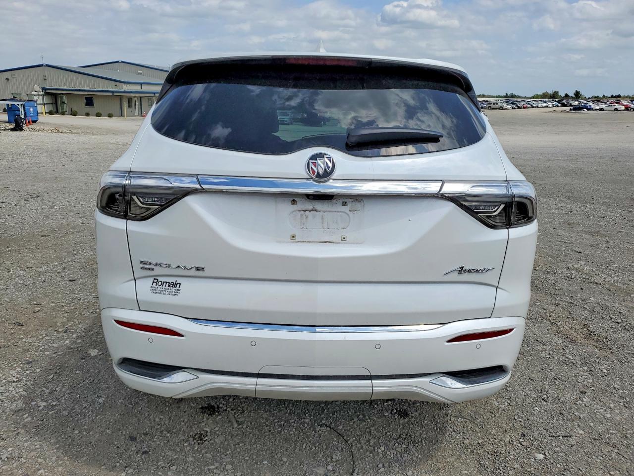 2024 Buick Enclave VIN 5GAEVCKW1RJ104046 photo 6
