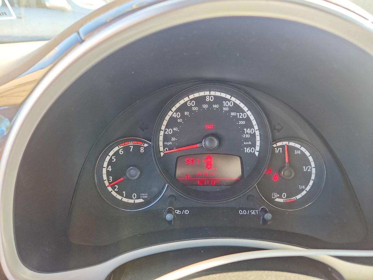 2013 Volkswagen Beetle VIN 3VWHX7AT0DM647515 photo 9