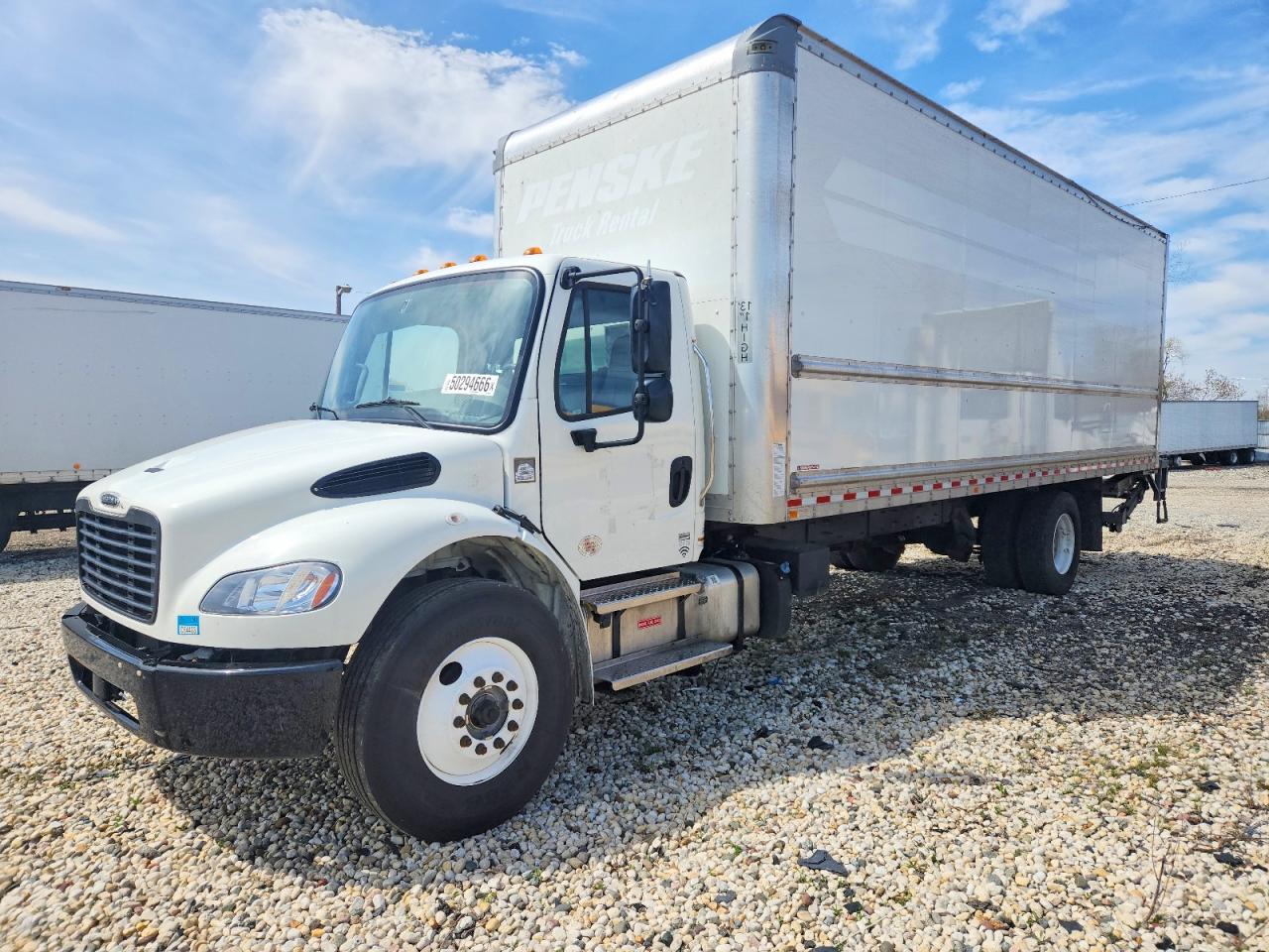2023 FREIGHTLINER All other VIN 3ALACWFC6PDNT1354 photo 2