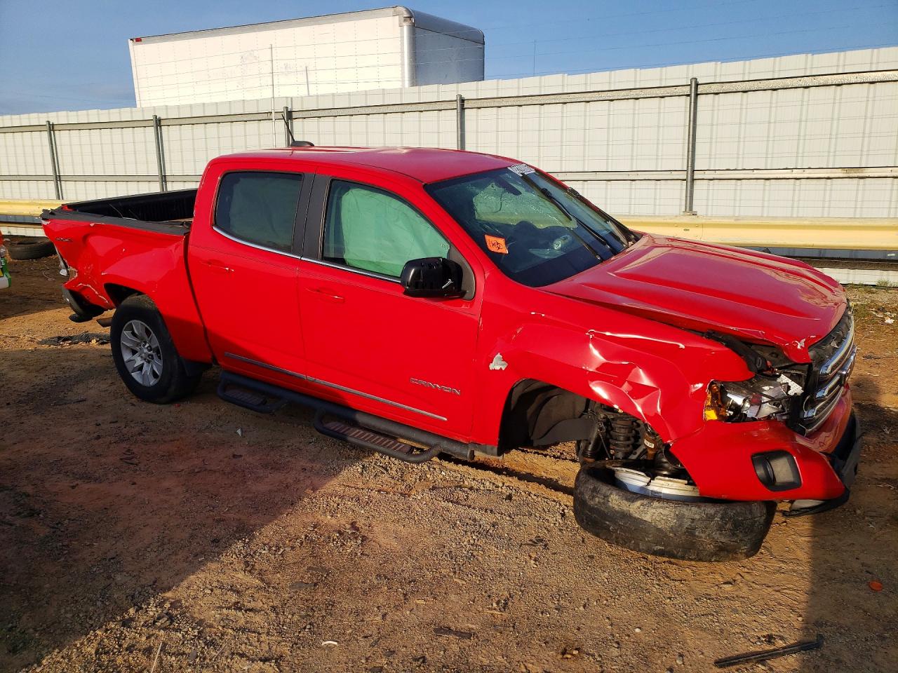 2016 GMC Canyon VIN 1GTG6CE31G1110352 photo 4