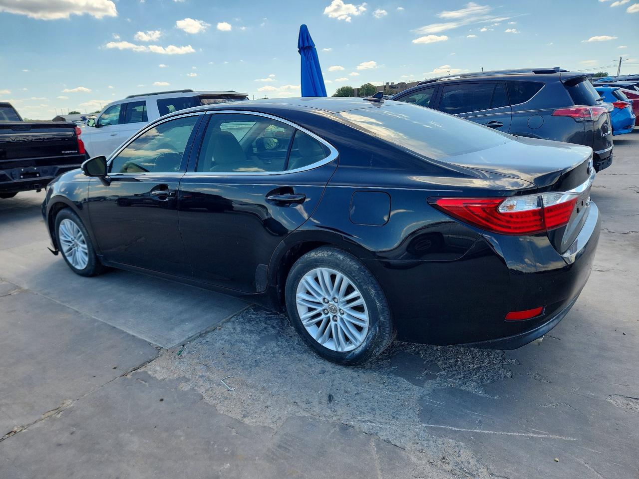 2014 Lexus ES350 VIN JTHBK1GG3E2118145 photo 2