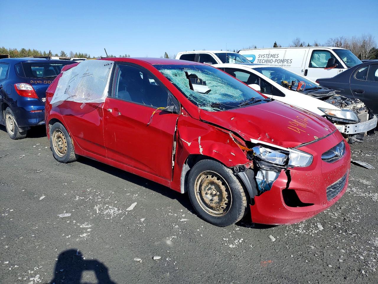 2015 Hyundai Accent VIN KMHCT5AE4FU214093 photo 4