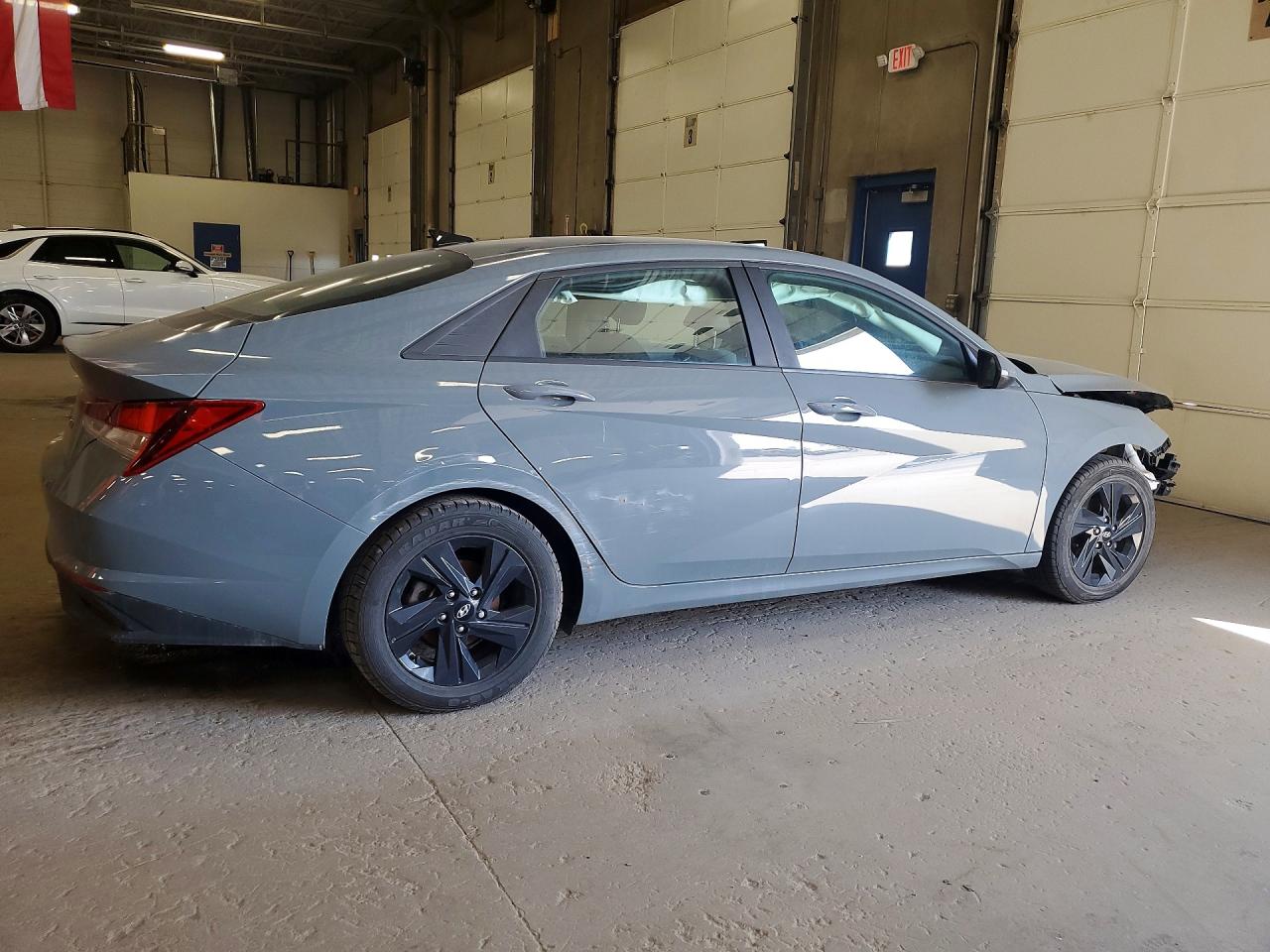2022 HYUNDAI Elantra VIN KMHLS4AG1NU335841 photo 3