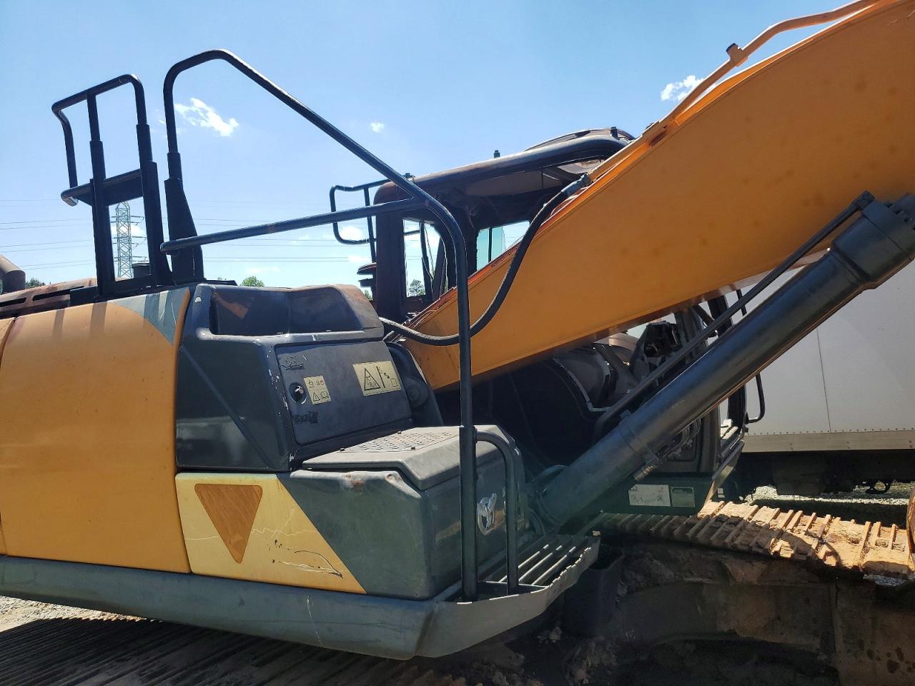2018 CASE All models VIN DAC250K7NKS7M1371 photo 9