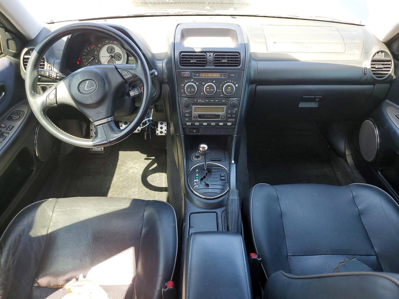 2003 Lexus Is 300 VIN JTHBD192530068322 photo 8