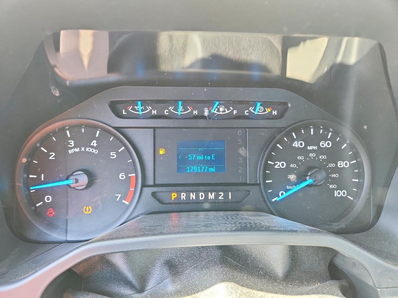 2017 Ford F350 VIN 1FDRF3G62HEC47452 photo 9