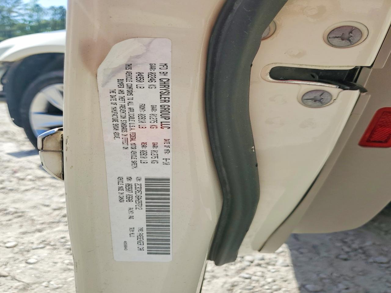 2010 CHRY 300 VIN 2C3CA5CV6AH297212 photo 12