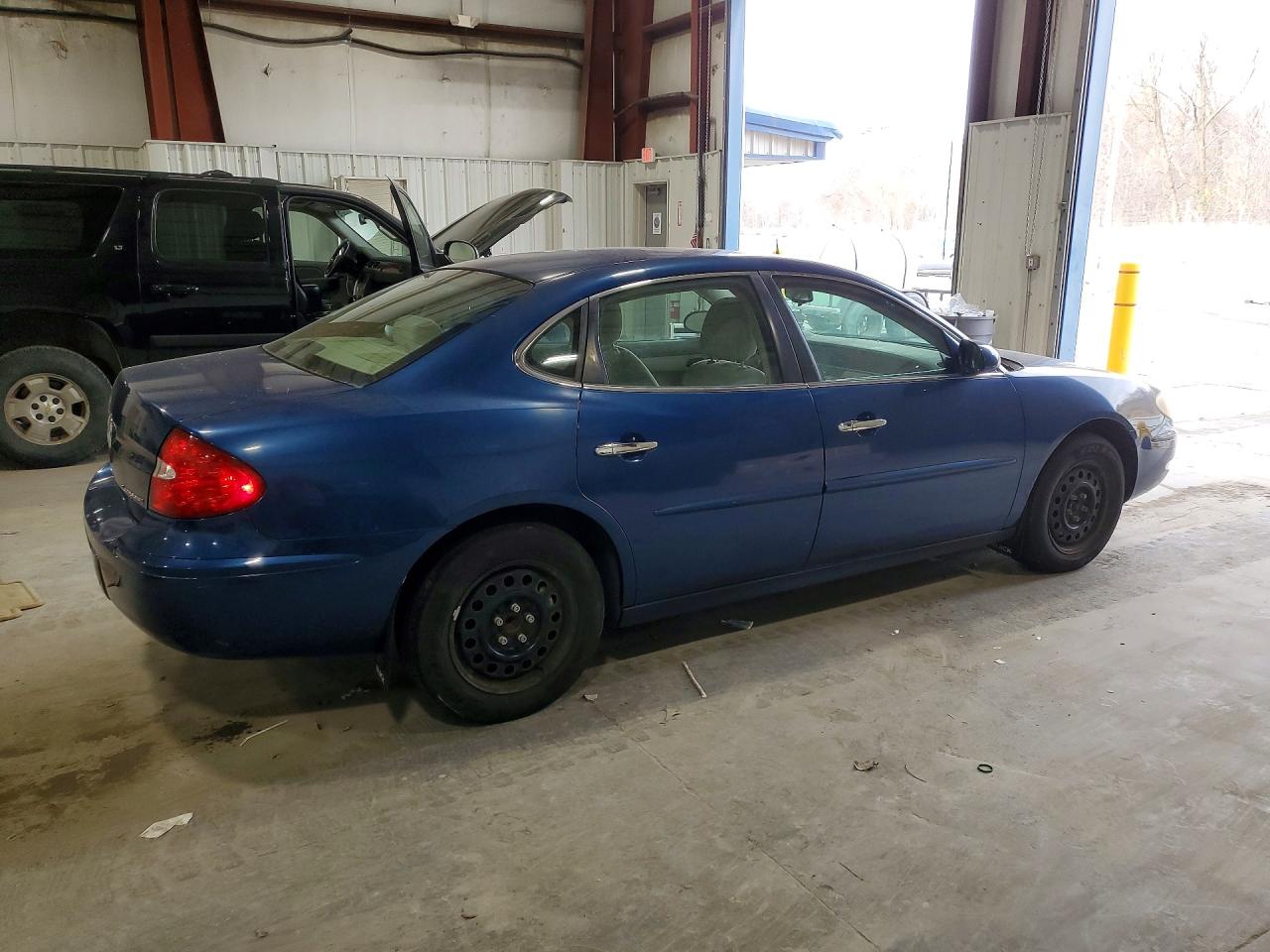 2005 BUICK Lacrosse VIN 2G4WC532451269668 photo 3