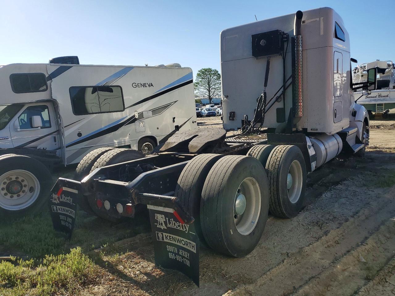 2020 KENWORTH All other VIN 1XKYD49X3LJ432342 photo 4
