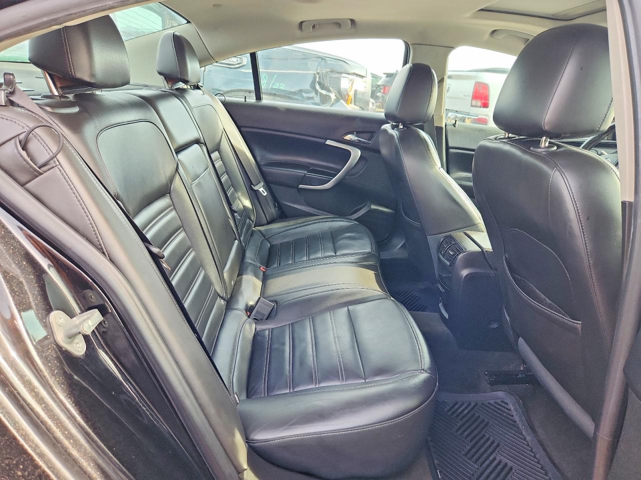 2013 Buick Regal VIN 2G4GV5GV2D9161147 photo 10