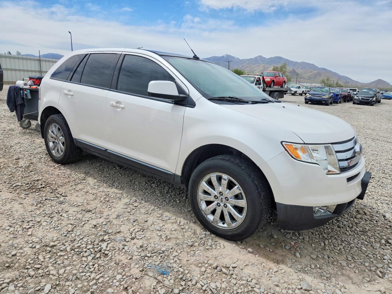 2009 Ford Edge VIN 2FMDK48C79BA82124 photo 4