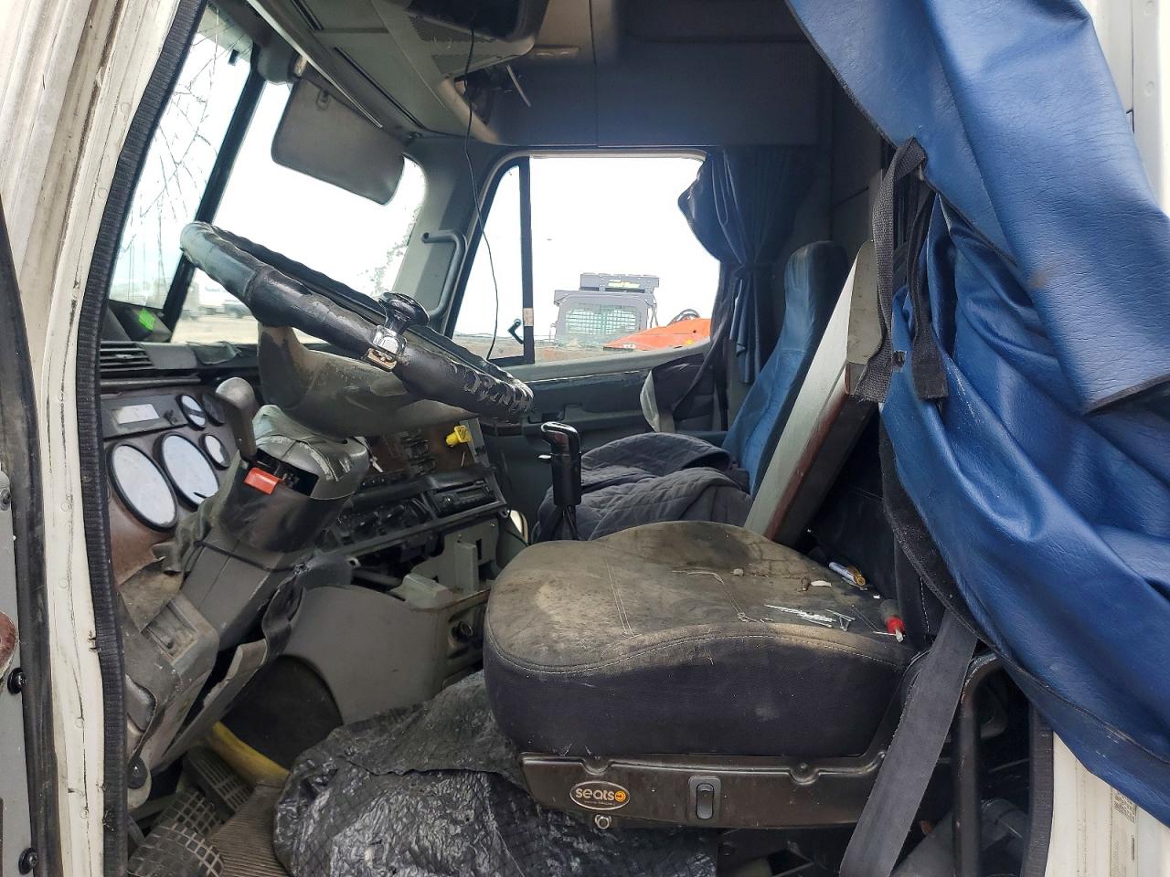 2006 FREIGHTLINER All other VIN 1FUJBBCK16LV59385 photo 5