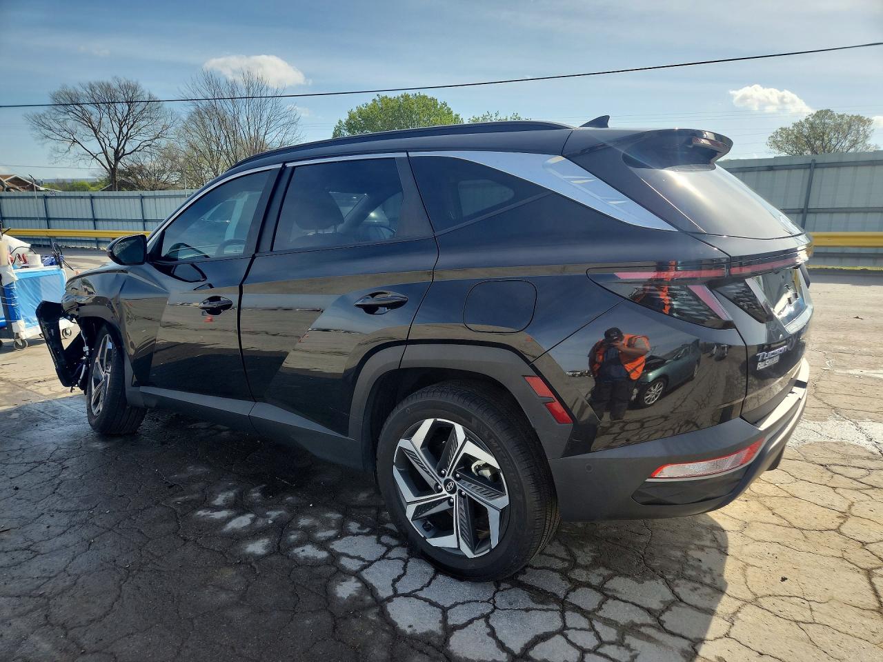 2023 Hyundai Tucson VIN 5NMJFCAE1PH248718 photo 2