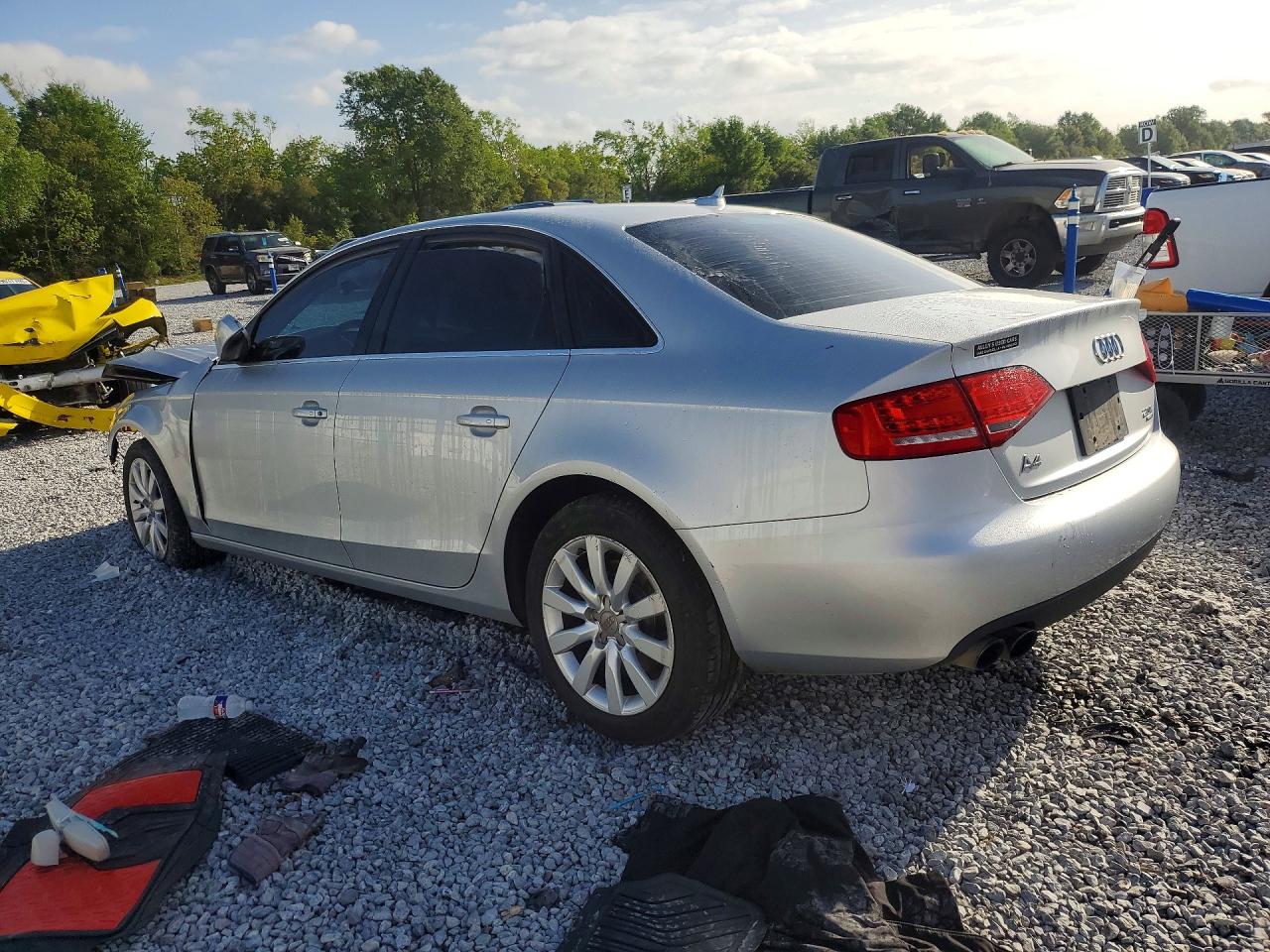 2012 Audi A4 VIN WAUBFAFL6CA117494 photo 2