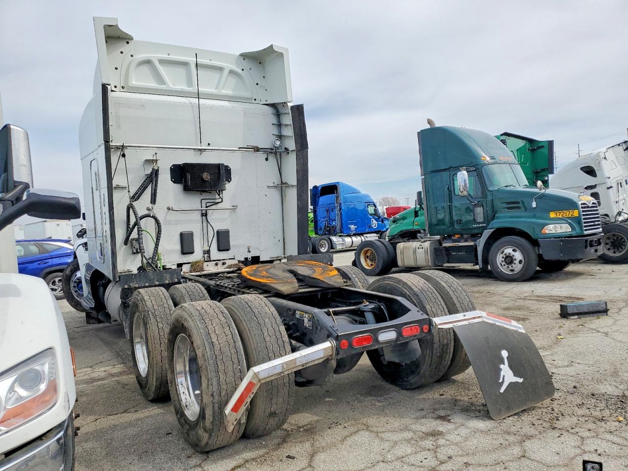 2018 PETERBILT All other VIN 1XPBDP9X7JD484053 photo 3