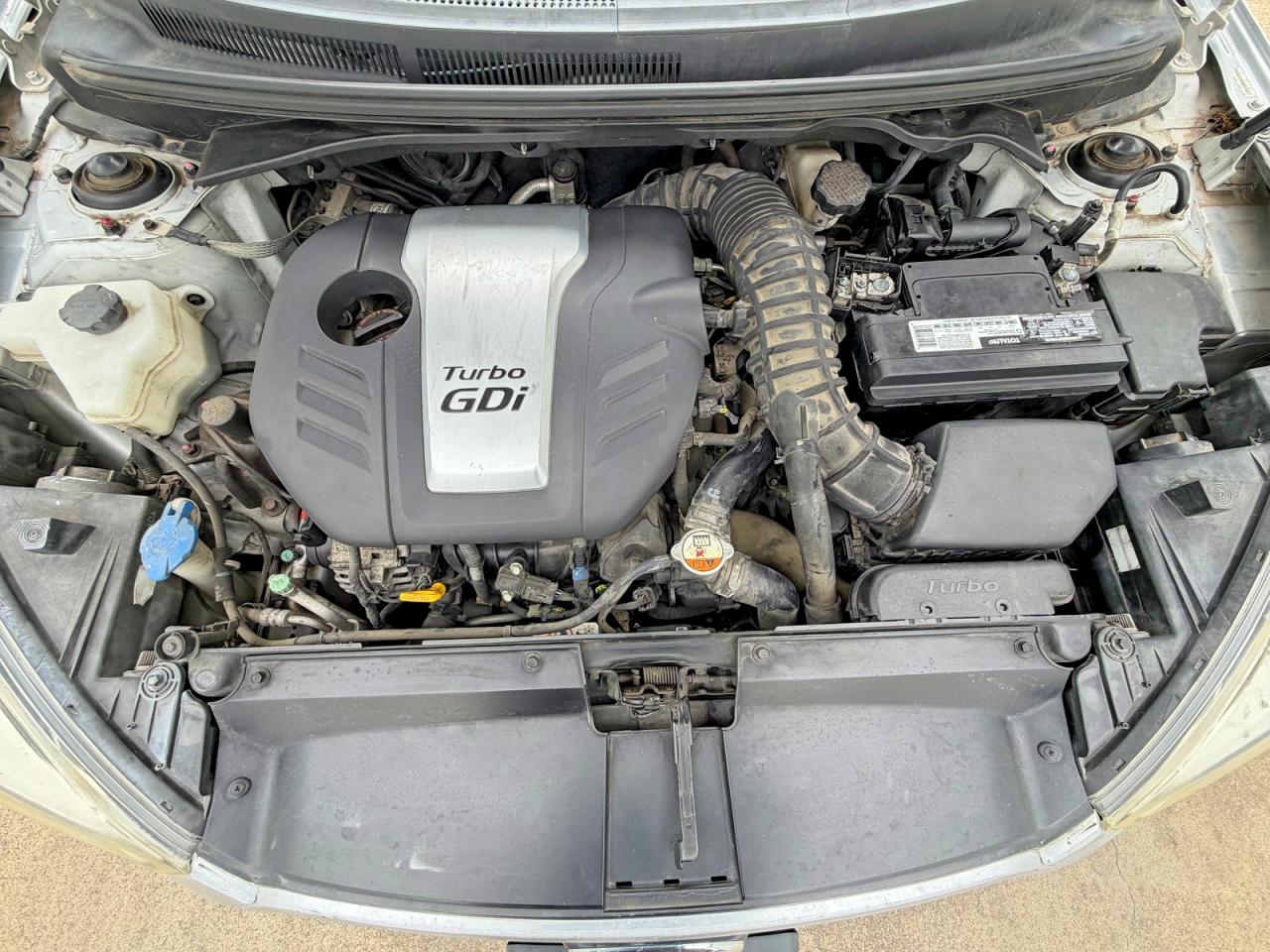 2014 Hyundai Veloster VIN KMHTC6AE3EU184542 photo 7