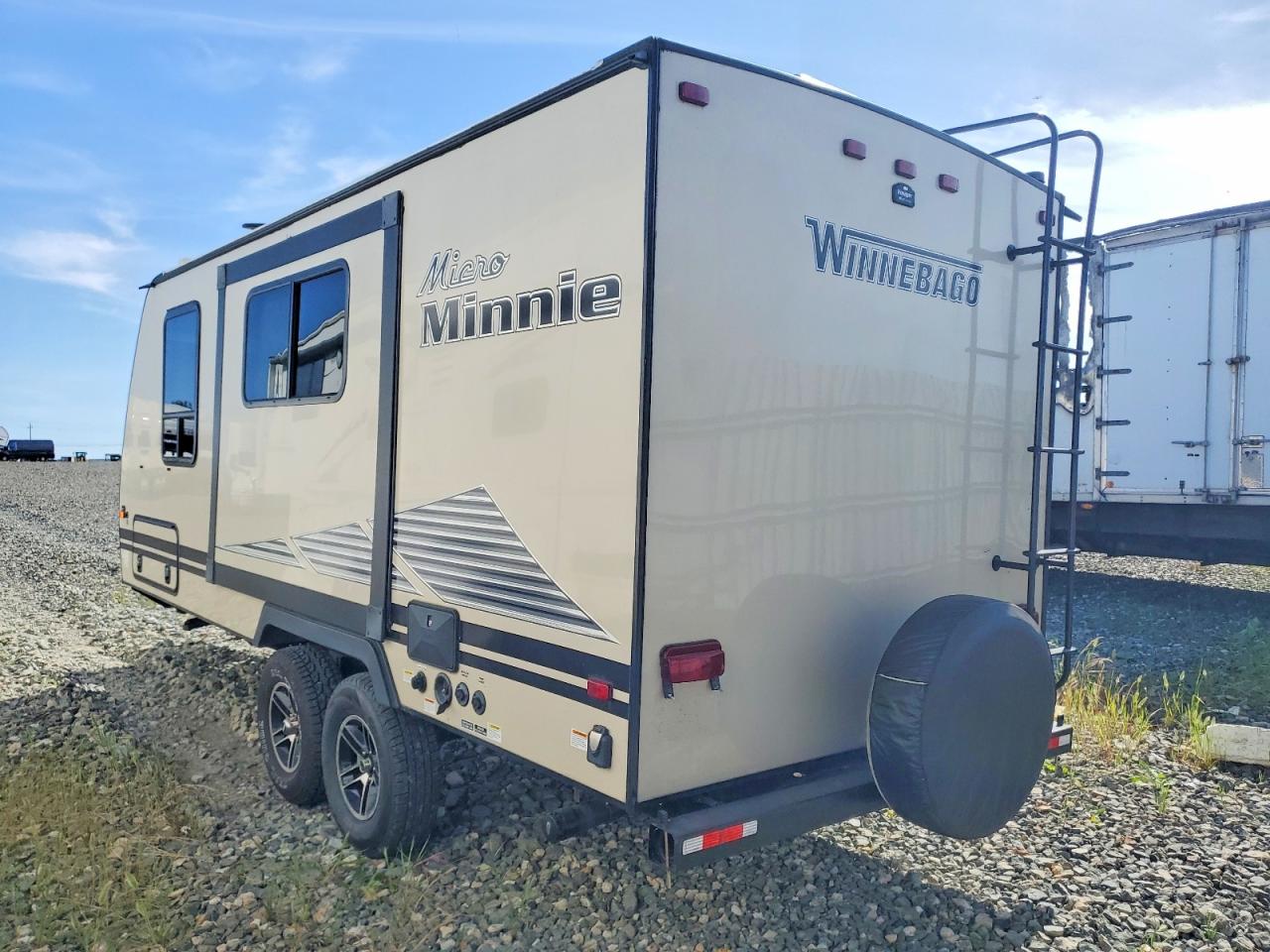 2020 WINNEBAGO Micro minn VIN 54CTM2J27L3048305 photo 3