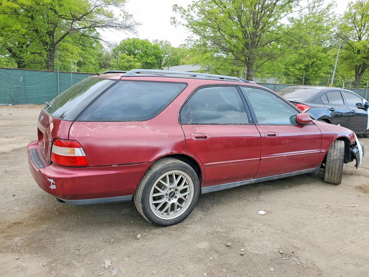 1997 Honda Accord VIN 1HGCE1898VA007014 photo 3