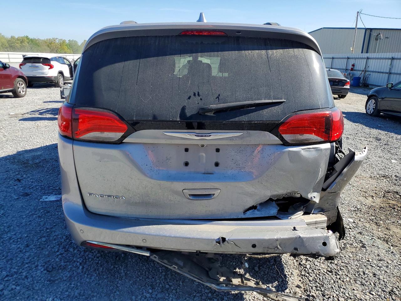 2019 Chrysler Pacifica VIN 2C4RC1GG2KR730959 photo 6